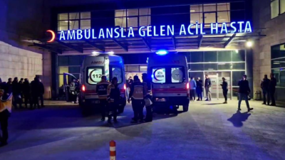 Hatay’ın Payas ilçesinde intihar etmek için 4. Kattan atlayan şahıs,