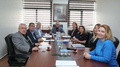 Bandırma’nın eksikliklerinin tamamlanmasına yönelik yapılan encümen toplantısında Bandırma Belediye Başkanı