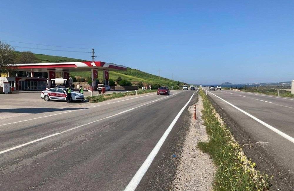 Balıkesir’de aranan 417 şahıs yakalandı, 925 araca 3 milyon 232 bin TL ceza Jandarma ekipleri Balıkesir genelinde Ramazan Bayram Tatili dahil olmak üzere