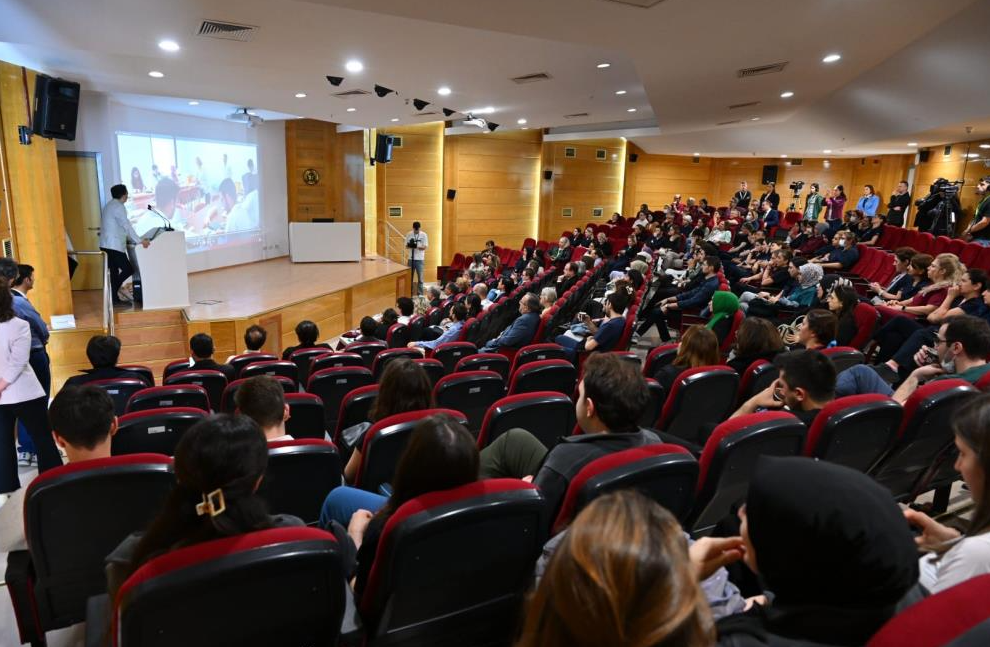Kocaeli Üniversitesi ev sahipliğinde düzenlenen 4. Preoperatif Protein Kalori Kısıtlama