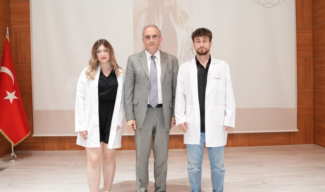 Bandırma Onyedi Eylül Üniversitesi’nde (BANÜ) Fizyoterapi ve Rehabilitasyon Bölümü öğrencileri