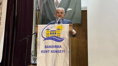 Köy Enstitüleri’nin Eğitim Tarihindeki Yeri ve Önemi” konferansında, Prof. Dr.