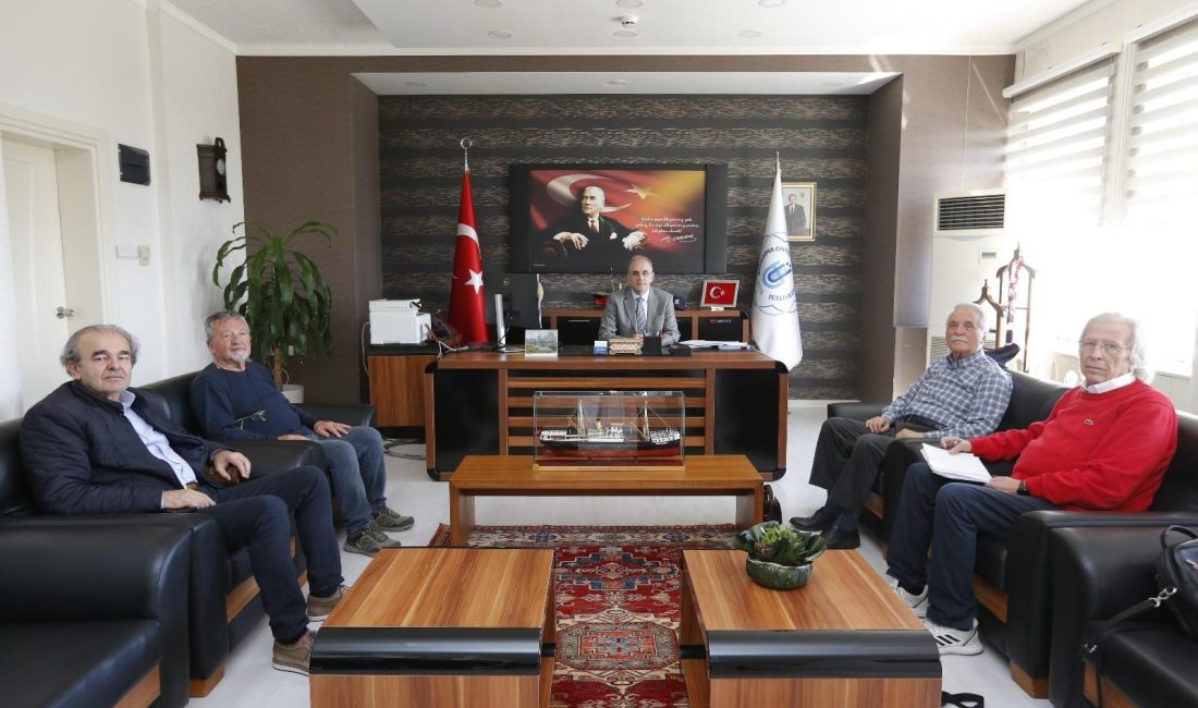 BANÜ Rektörü’ne hayırlı olsun ziyareti BANÜ’de 5 ay önce göreve başlayan Rektör Prof. İsmail Boz’a