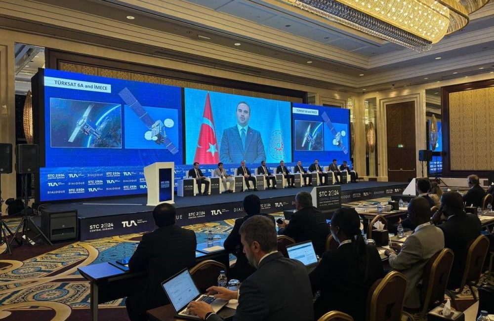 Bakan Kacır: “Türkiye uzay teknolojilerinde ilerleme kaydetmeye kararlıdır” Sanayi ve Teknoloji Bakanı Mehmet Fatih Kacır, “Bilim ve teknolojiye
