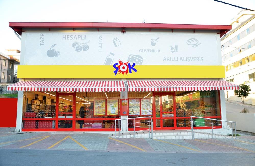 ŞOK Marketler’in sürdürülebilir büyümesi devam etti ŞOK Marketler, 2023 yılı boyunca sergilediği istikrarlı performansla sürdürülebilir büyümesini