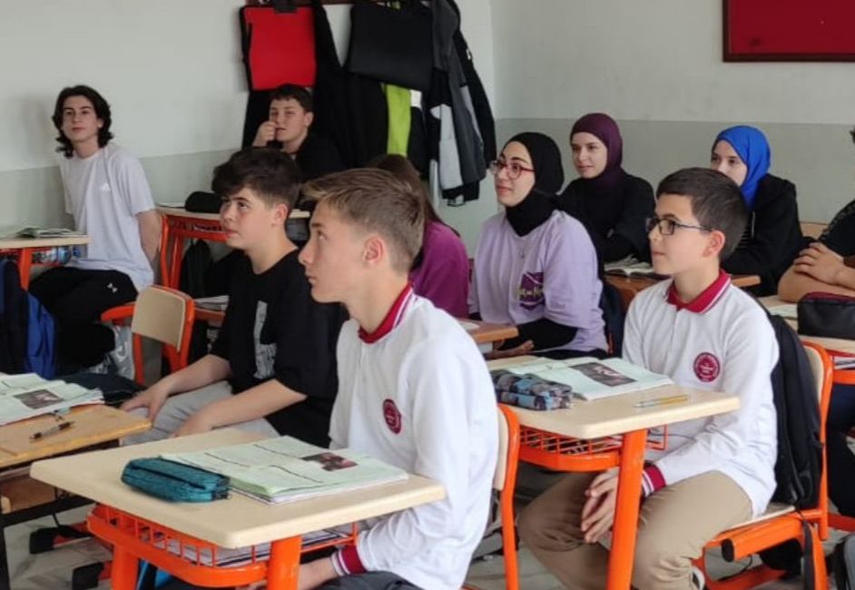 15 Temmuz Şehit Ramazan Konuş İmam Hatip Ortaokulu’nu ziyaret eden