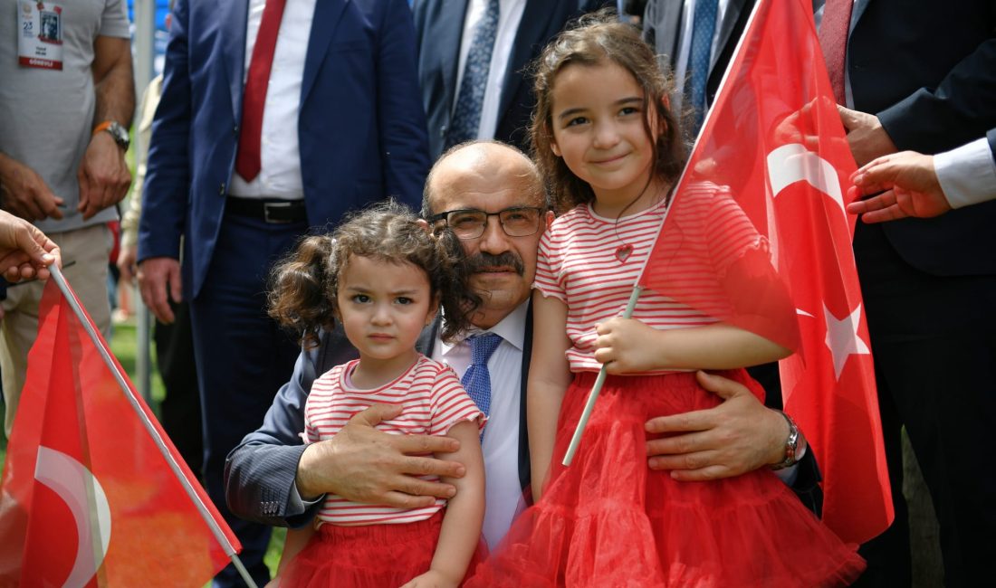 23 Nisan Ulusal Egemenlik ve Çocuk Bayramı Avlu’da düzenlenen programda