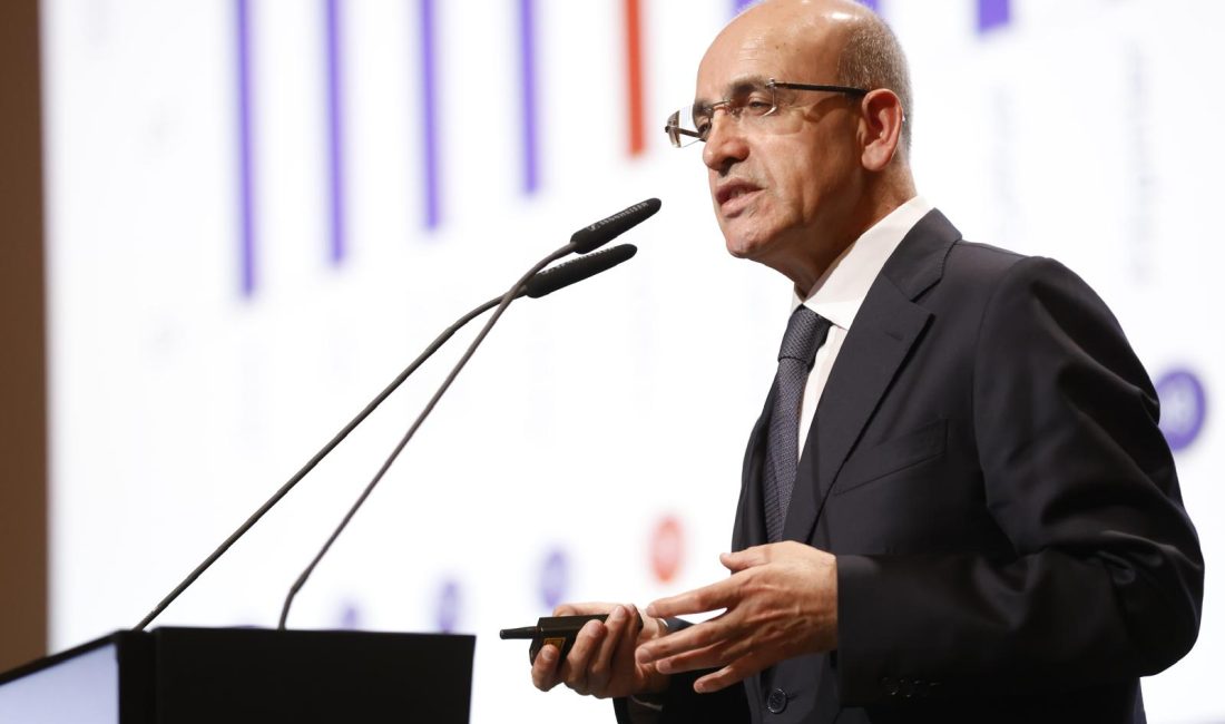 Bakan Şimşek: “2026 yılında tekrar tek haneli enflasyona dönmüş olacağız” Hazine ve Maliye Bakanı Mehmet Şimşek, Almanya’da düzenlenen 8. Türk-Alman