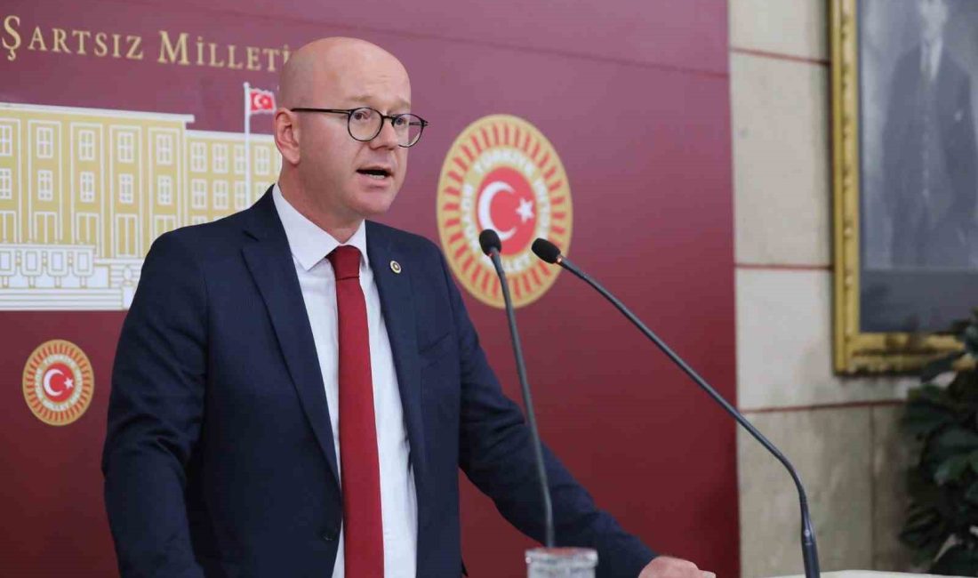 CHP Balıkesir Milletvekili Serkan Sarı, Balıkesir’de, motokurye olarak çalışan vahşice