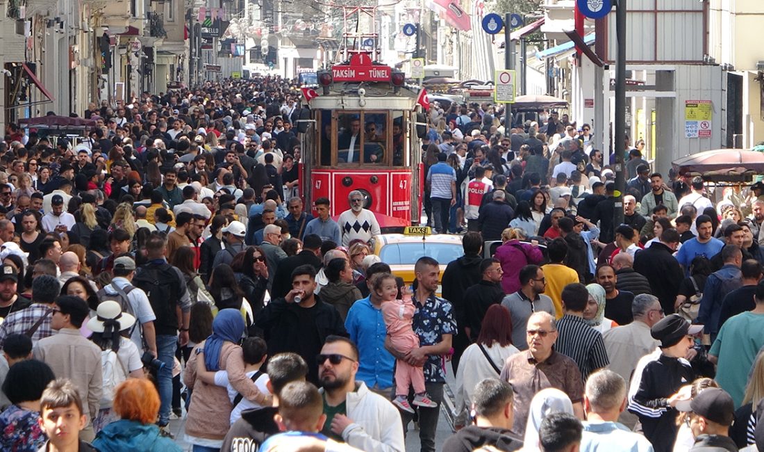 Türkiye turizmde rekorlara doymuyor İstanbul 2024 yılının ilk 4 ayında 5 milyon 244 bin
