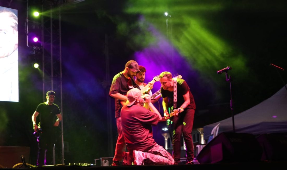 19 Mayıs Gençlik ve Spor Bayramı etkinlikleri kapsamında Bandırma’da konserler