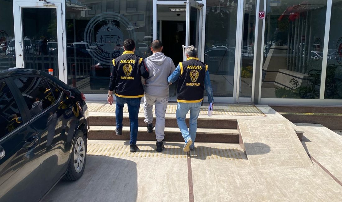 Bandırma’da motor çalan şahıslar,Bursa’da yakalandı 100.Yıl Mahallesi’nde motor çalan şahıslar, Bursa istikametinde yakalanarak cezaevine teslim