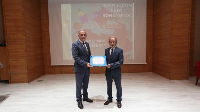 Bandırma Onyedi Eylül Üniversitesi tarafından yapılan seminer serisi kapsamında “İstanbul’un