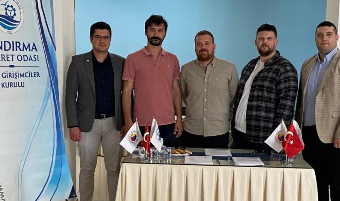 BTO Genç Girişimciler Kurulu, “Stajın Burada” projesi kapsamında öğrencilere Bandırma’da