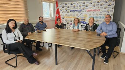 Madde Bağımlılığı ile Mücadele Eğitimi kapsamında bilgi veren Bandırma İlçe