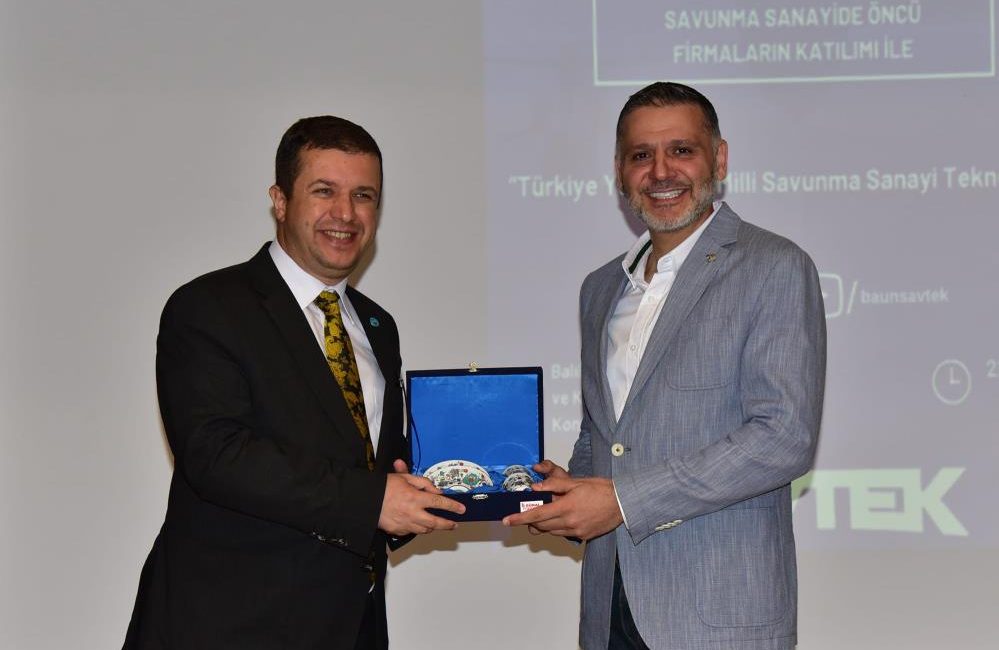 Balıkesir Ulusal Savunma ve Teknoloji zirvesine ev sahipliği yaptı Balıkesir Üniversitesi ve Milli Savunma ve Teknoloji Topluluğu (SAVTEK) tarafından