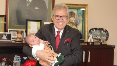 Bandırma Belediye Başkanı Dursun Mirza, SMA Tip 1 hastası bebek