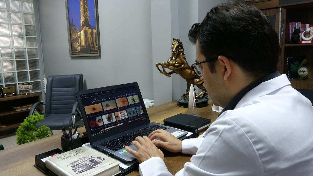 Aman dikkat: 200’ün üzerinde hastalığın taşıyıcısı olabilirler Sıcak havalarda insanların kabusu olan ve kan emerek beslenen keneler,