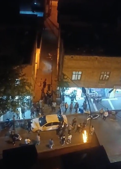 Şanlıurfa’da bir vatandaş, iki grup arasında çıkan park yeri kavgasını