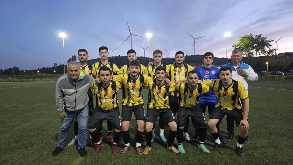 Kırsal mahallelerde ilk maç heyecanı Ömerli Mahallesi’nin organize ettiği köyler arası futbol turnuvasında ilk maç