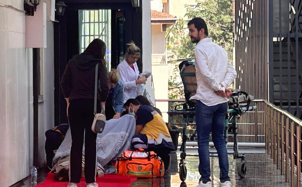Tekirdağ’ın Çerkezköy ilçesinde bir otelde kalan Suriyeli kadın otel çıkışında