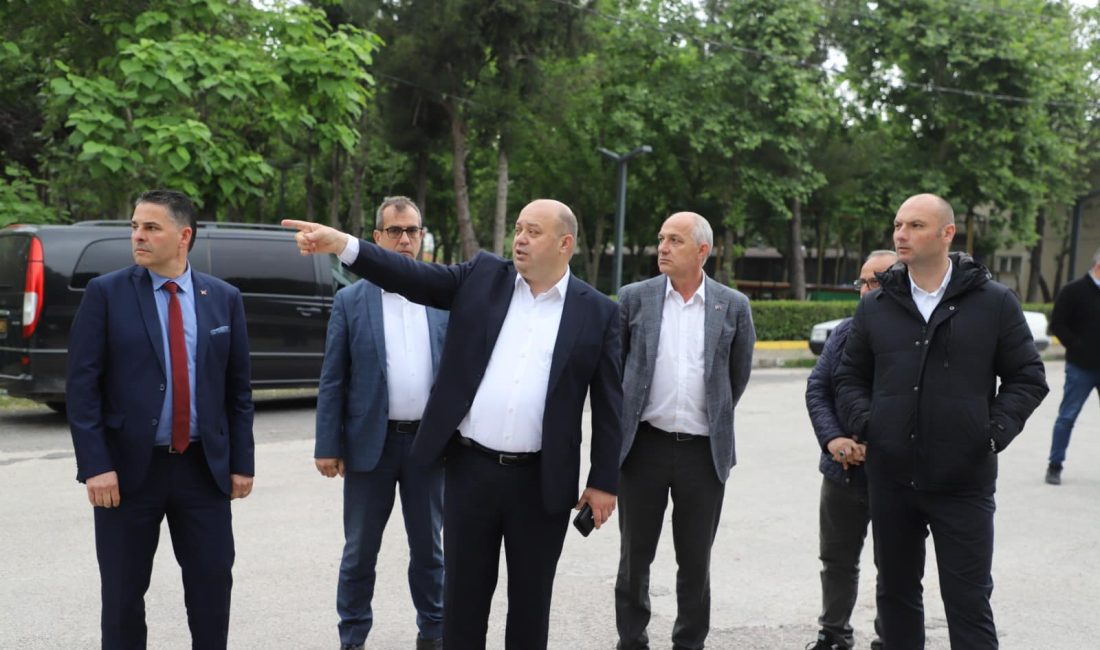 Ahmet Akın’ın talimatı ile Gönen’de eksikliklerin tamamlanması için çalışmaların sürdürüldüğünü