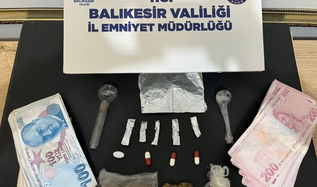 Bandırma’da İlçe Emniyet Müdürlüğü ekiplerinin dur ihtarına uymayan 3 kişi