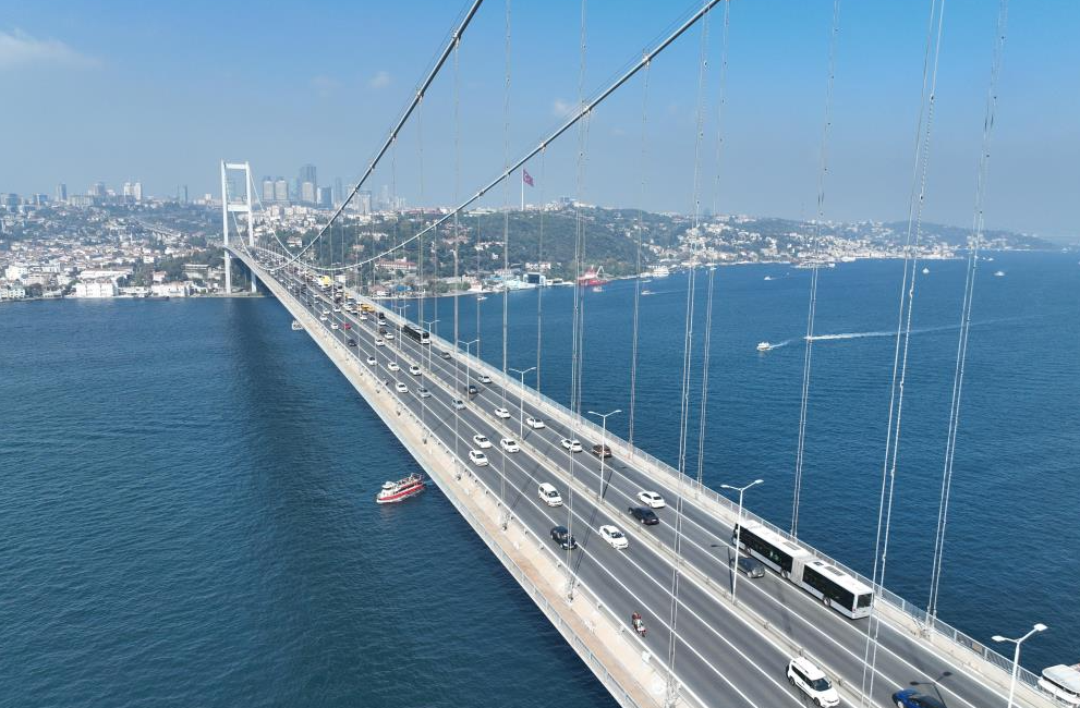 Ulaştırma ve Altyapı Bakanı Abdulkadir Uraloğlu, “En çok trafik hacmi