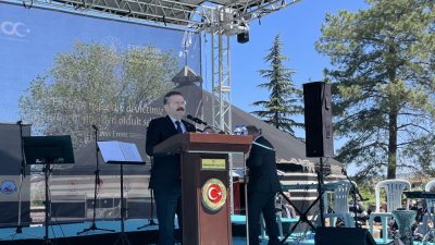 Yunus Emre, vefatının 703’üncü yıl dönümünde kabri başında anıldı.Yunus Emre,