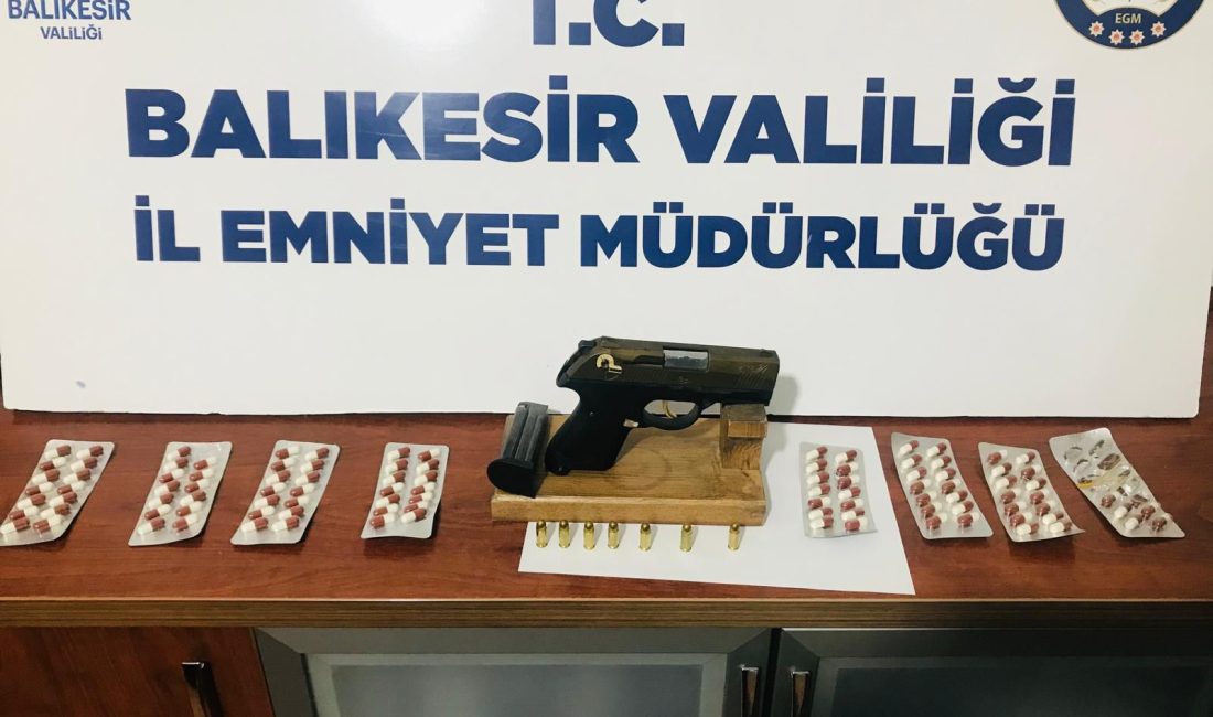 Bandırma’da hareketlerinden şüphelenilen 23 yaşındaki şahsın üzerinde yapılan arama sonucunda