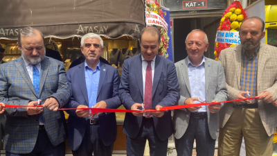 Gönen ve Edremit’te bulunan Yeni Dünya Vakfı’nın yeni şubesi Bandırma’ya