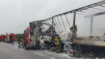 Balıkesir-Bursa Karayolu, Karapürçek Mevkiinde, sabah saatlerinde Bursa yönüne gitmekte olan