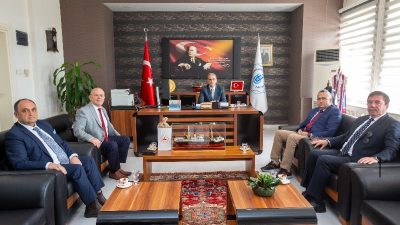 Bandırma Onyedi Eylül Üniversitesi Rektörü Prof. Dr. İsmail Boz’u ziyaret