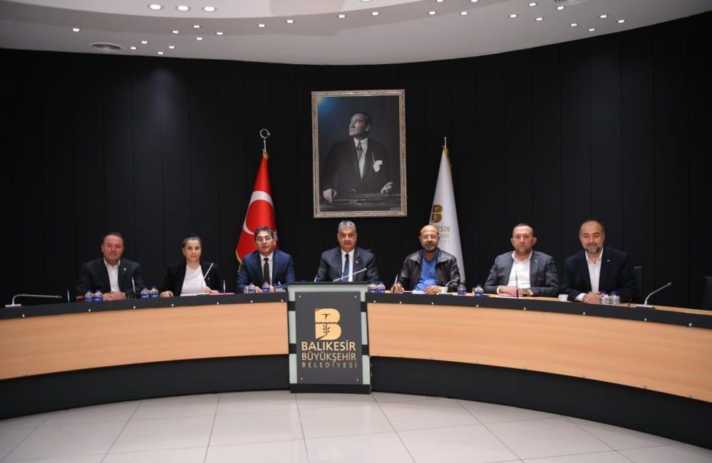 Oktay Erbalaban Balıkesir Büyükşehir Plan ve Bütçe Komisyon Başkanı seçildi Balıkesir’in Burhaniye Belediye Başkan Yardımcısı Oktay Erbalaban, Büyükşehir Belediyesi Plan