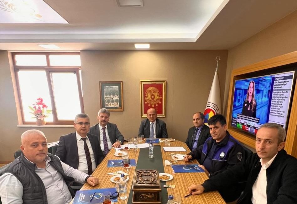  Edremit Ticaret Odasında, Ekmek Fiyat Tespit Komisyonu Toplantısı gerçekleşti.Toplantıya Balıkesir