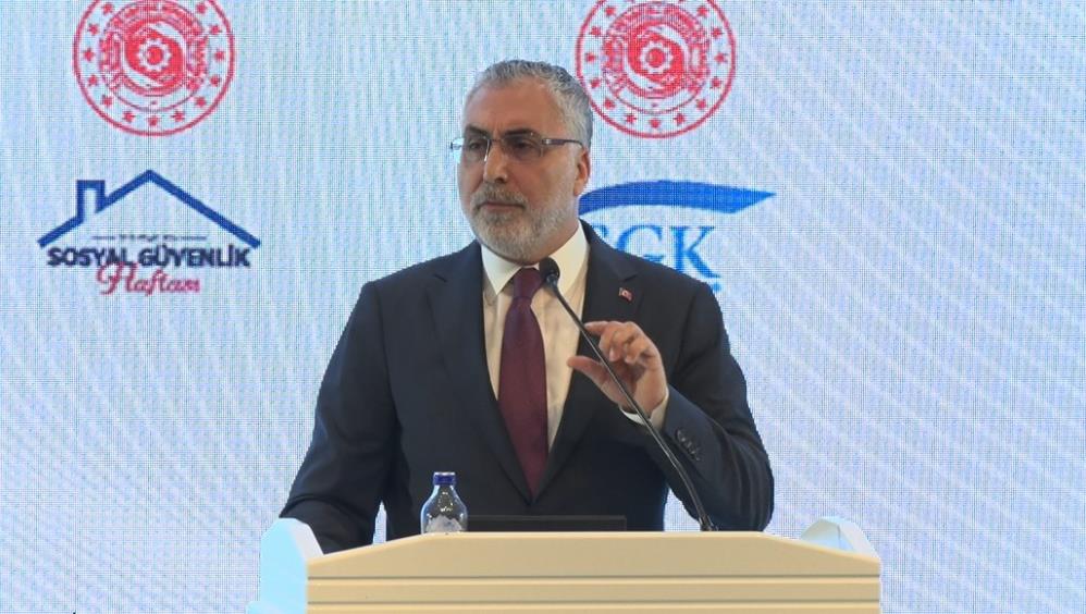 Çalışma ve Sosyal Güvenlik Bakanı Vedat Işıkhan, “Yaklaşık 2 milyon