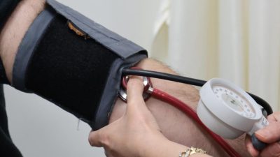 Toplumun yaklaşık yüzde 30’unda tansiyonun yüksek olduğunu vurgulayan Bursa Şehir