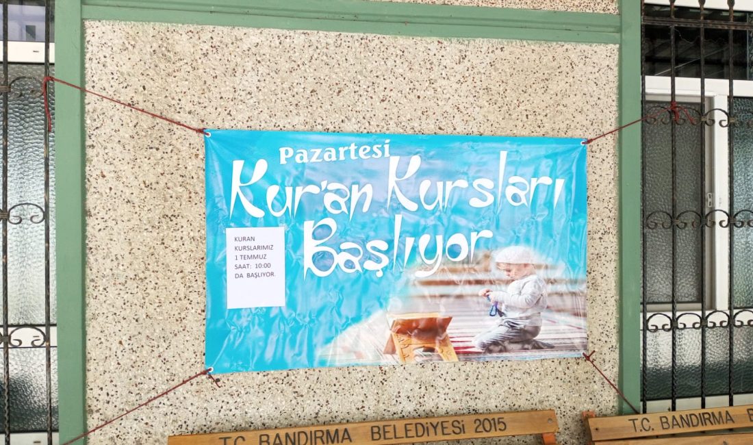 Bandırma’da Kur’an Kursu kayıtları başladı Okulların tatil olmasıyla birlikte Bandırma’da camilerde yaz sezonu Kur’an Kursu