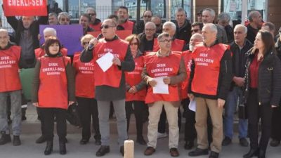 DİSK Emekli Sen tarafından yapılan eş zamanlı basın açıklamasında emekliler,