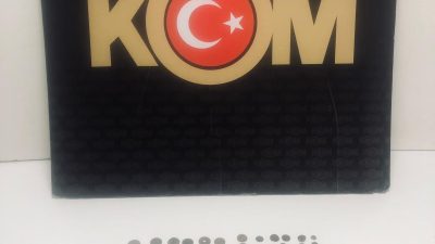 Gömeç’te gerçekleştirilen tarihi eser operasyonunda 94 adet sikke ele geçirildi. Gömeç’te
