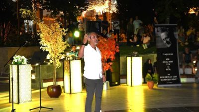 Türk edebiyatının usta şairi Nazım Hikmet’i aramızdan ayrılışının 61. yıl