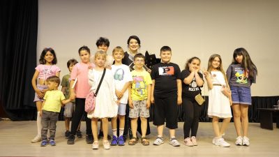 Bandırma Sahil Şenlikleri kapsamında Dilek Şen’in anlatımıyla Büyüklere Masal Gecesi