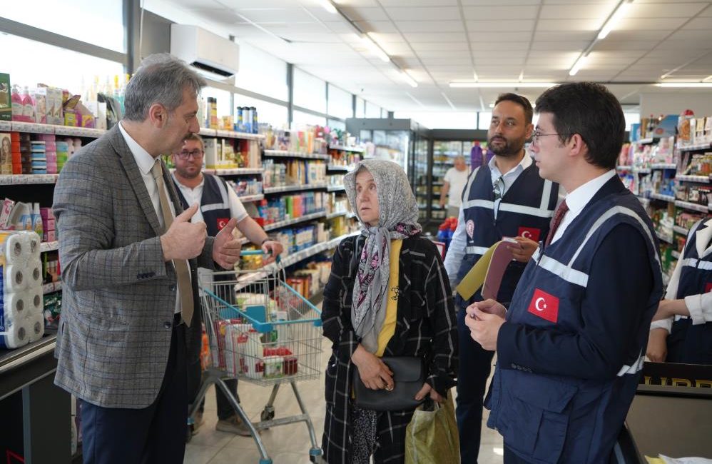  Ticaret Bakanlığı, Türkiye genelindeki marketlerde fahiş fiyat denetimi başlattı. Denetimlerde,