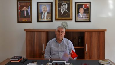 Yüksek enflasyon dar gelirliyi vurmaya devam ediyor. Pazardaki meyve ve
