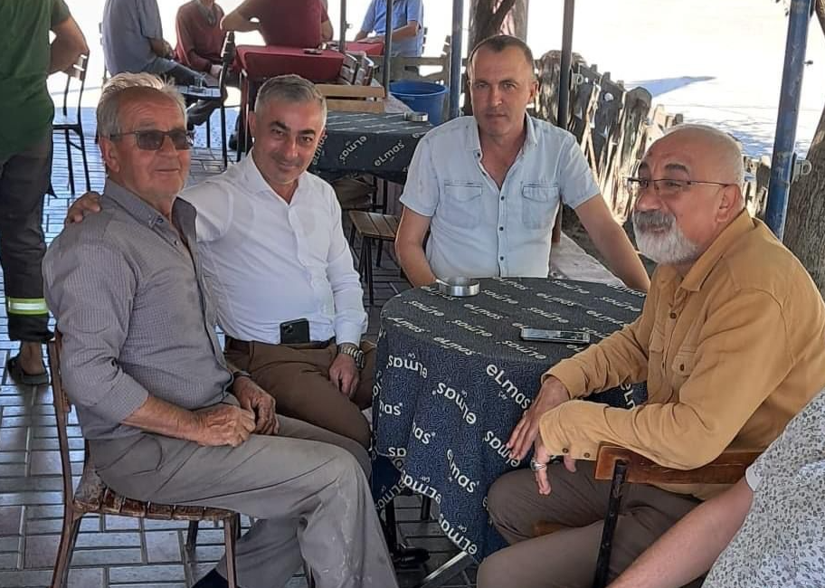 Duru, çalışmalar için Manyaslılarla istişare yaptı Kocagöl, Akçaova ve Kalebayır mahallelerine ziyaret programı düzenleyen Manyas Belediye