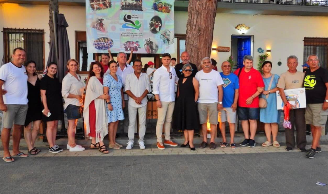 Erdek’te festival için kollar sıvandı Erdek Belediyesi, “I. Internatıonal Folk Dance Festivali” için ekip liderlerinin