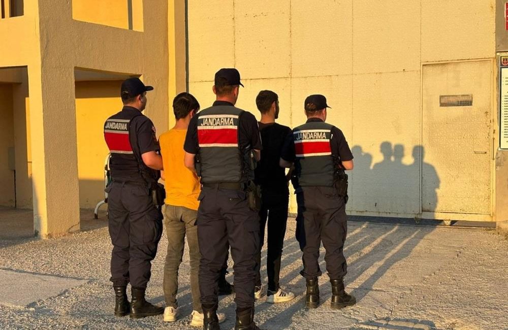 Balıkesir’de motosiklet hırsızları yakalandı İvrindi ve Balya ilçelerinde son bir haftada yaşanan 6 motosiklet