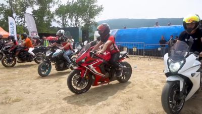 Erdek’te düzenlenen 3’üncü Erdek Motofest, motosiklet tutkunları ile birbirinden keyifli