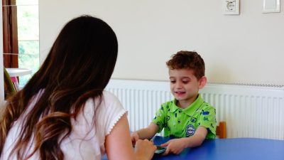 Son günlerde artış gösteren adenovirüs enfeksiyonlarına karşı aileler uyarıldı. Çocuk