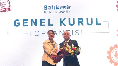 Balıkesir Kent Konseyi Olağan Genel Kurulu, y&uuml;zlerce kent g&ouml;n&uuml;ll&uuml;s&uuml;n&uuml;n katılımıyla